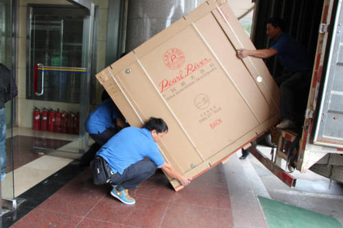 科尔沁钢琴贵重工艺品无忧运